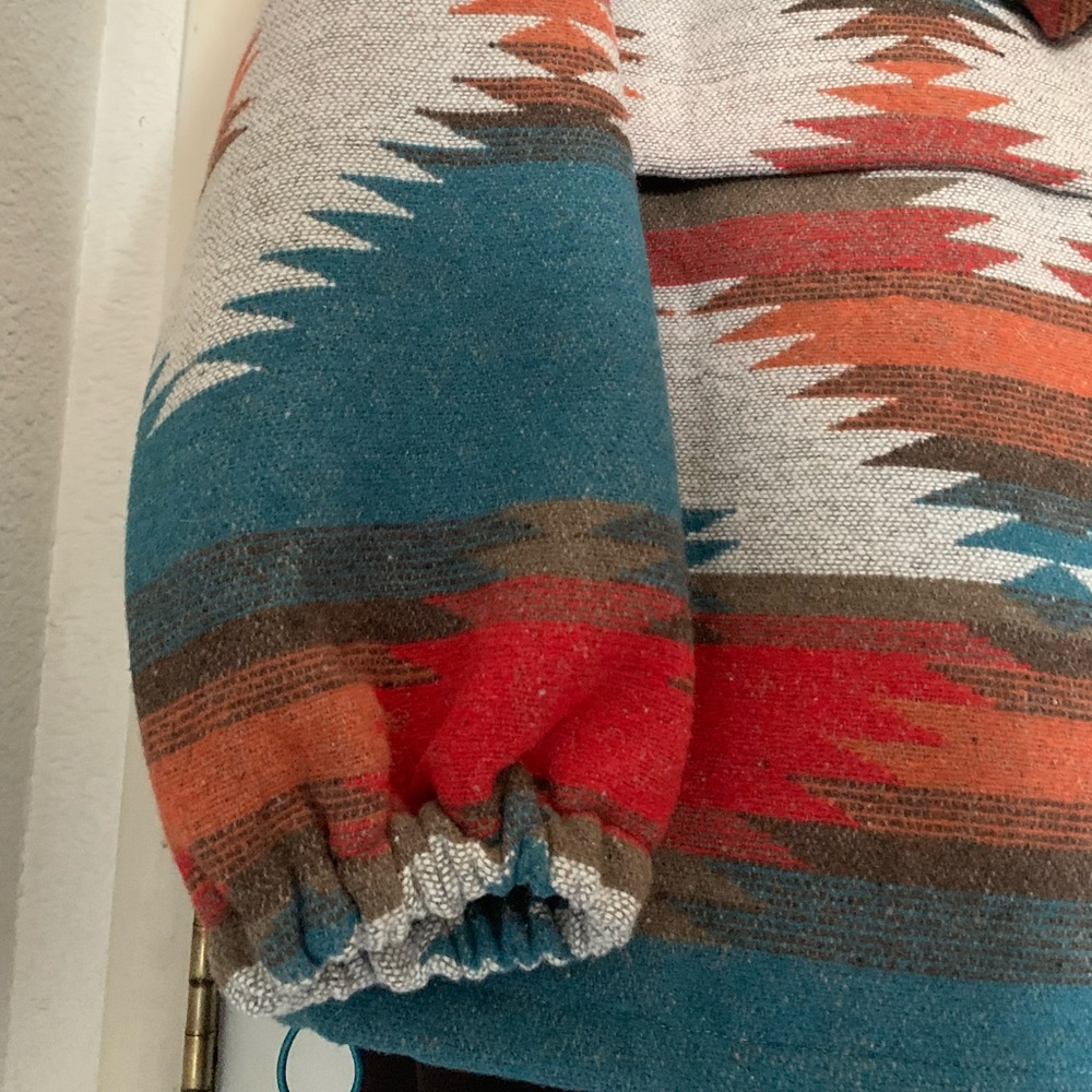 Aztec Jacket - Picture 3 of 4